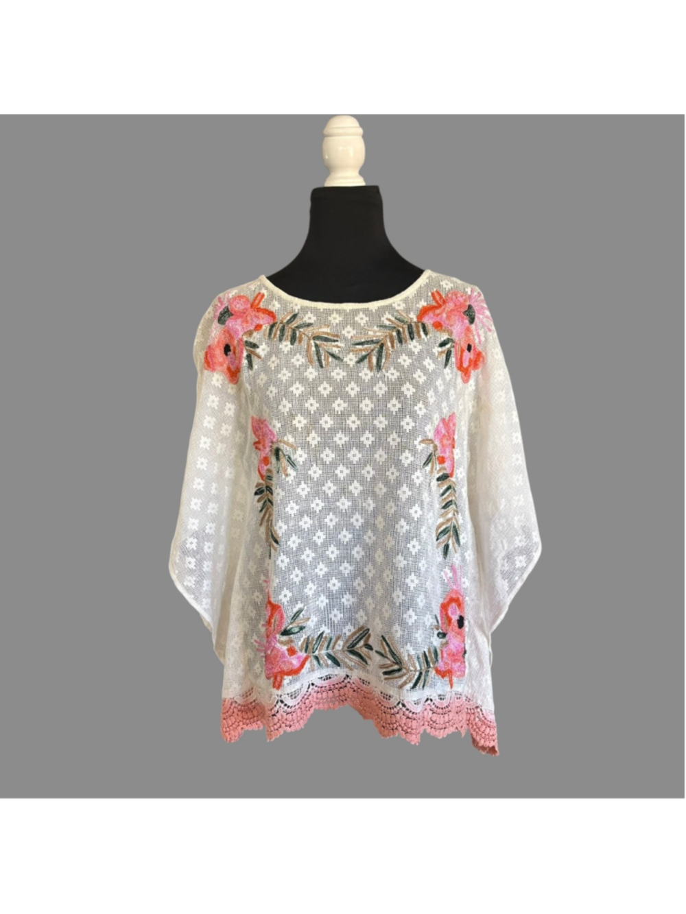 Anthropologie Akemi + Kin Lace Embroidered Sheer Batwing Poncho Top S